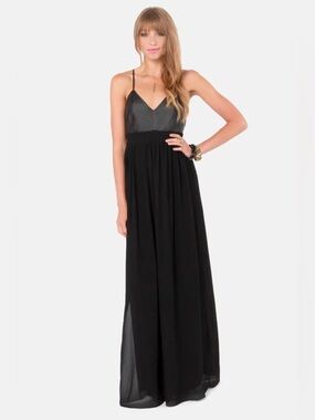 Lulus | Dresses | New Lulus Exquisite Refinement Plum Purple Backless Bow  Ruffled Maxi Dress | Poshmark